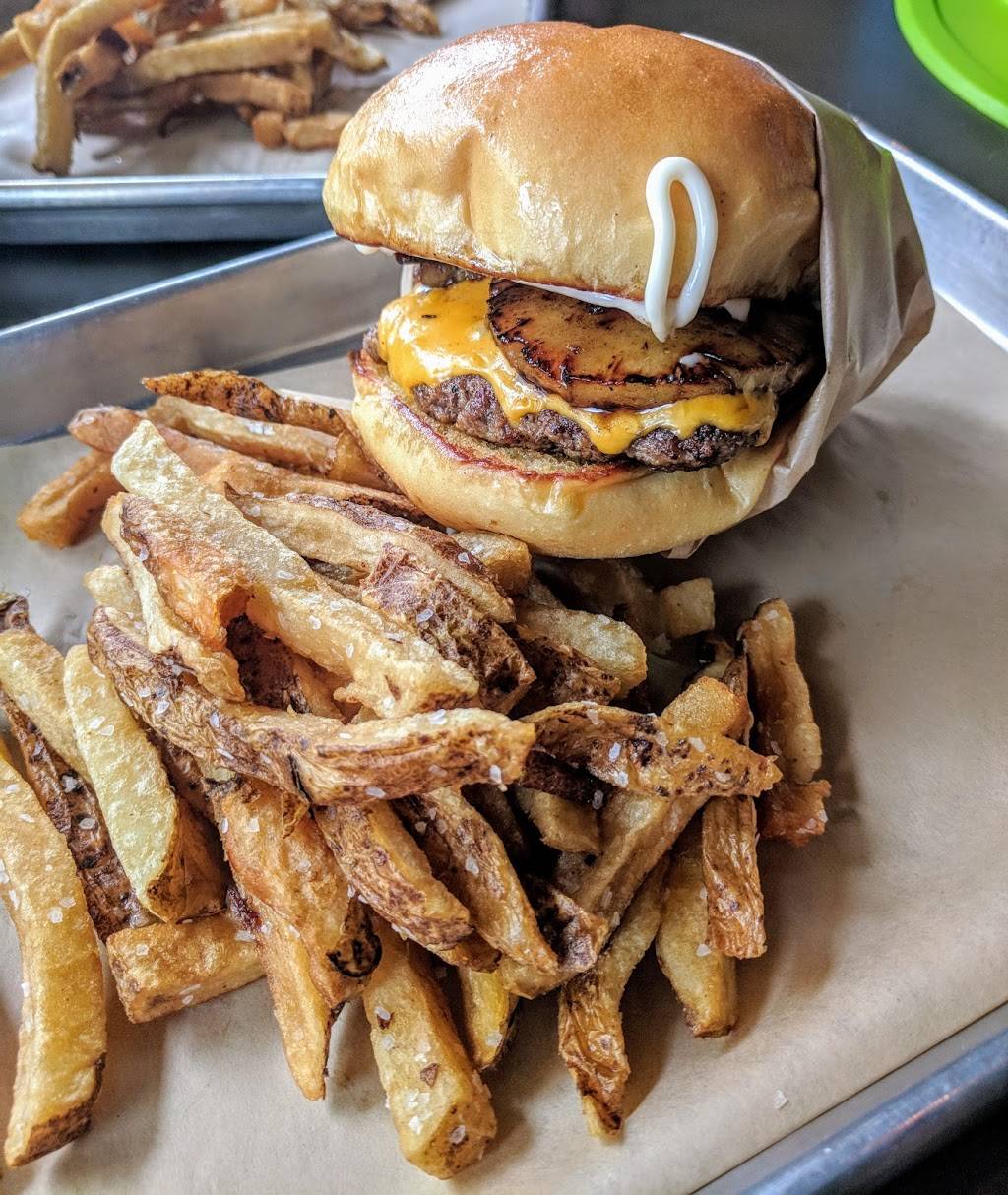 Adlers | restaurant | 113 Ambersweet Way, Davenport, FL 33897, USA | 8634384324 OR +1 863-438-4324