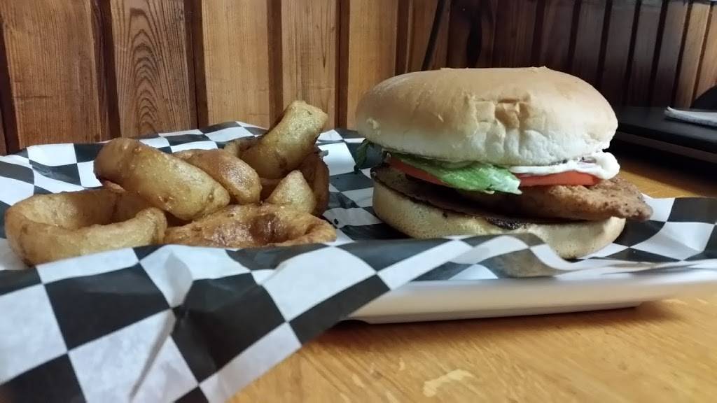 Greens Fork Family Diner | restaurant | 17 E Pearl St, Greens Fork, IN 47345, USA | 7658864663 OR +1 765-886-4663