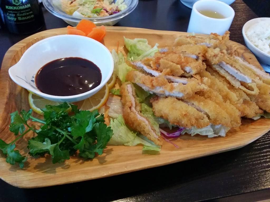 Chipotle Mexican Grill | restaurant | 2304 N Richmond Rd, McHenry, IL 60051, USA | 8153852801 OR +1 815-385-2801