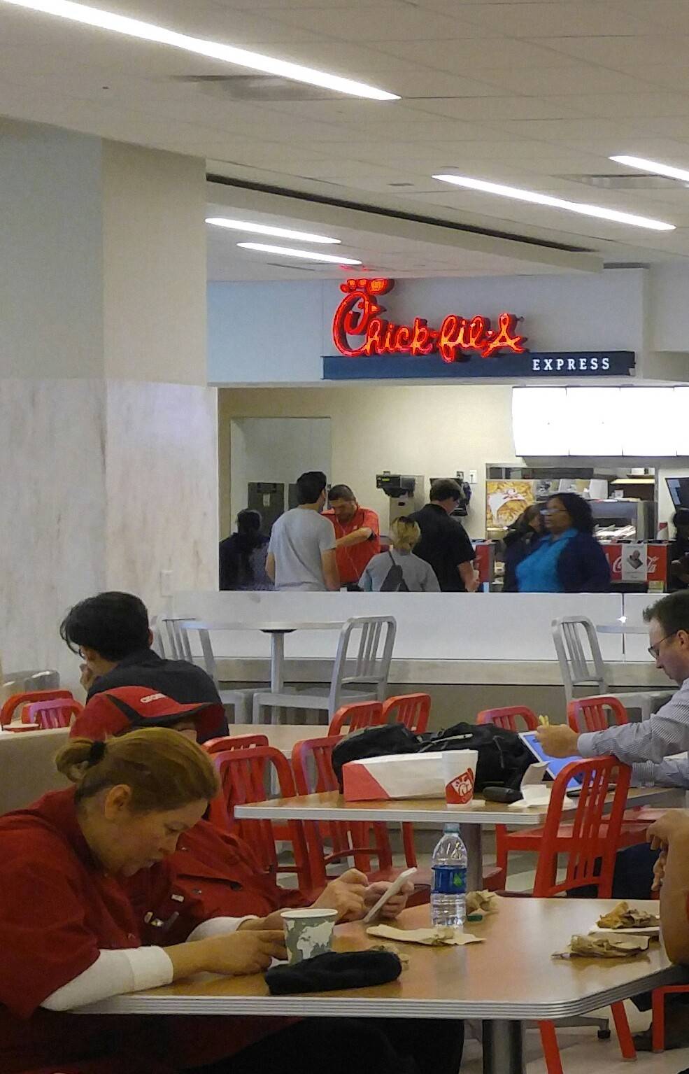 Chick-fil-A | restaurant | 4700 Calhoun Rd American Cafe Univ. Ctr, Room 121, Houston, TX 77004, USA | 8328425989 OR +1 832-842-5989