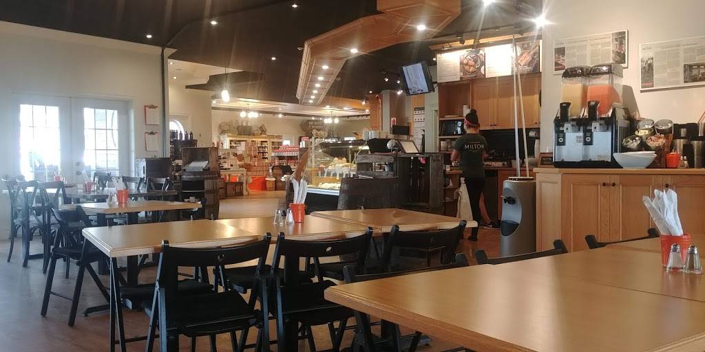 Cidrerie Milton | restaurant | 5 QC-137, Sainte-Cécile-de-Milton, QC J0E 2C0, Canada | 4507772442 OR +1 450-777-2442
