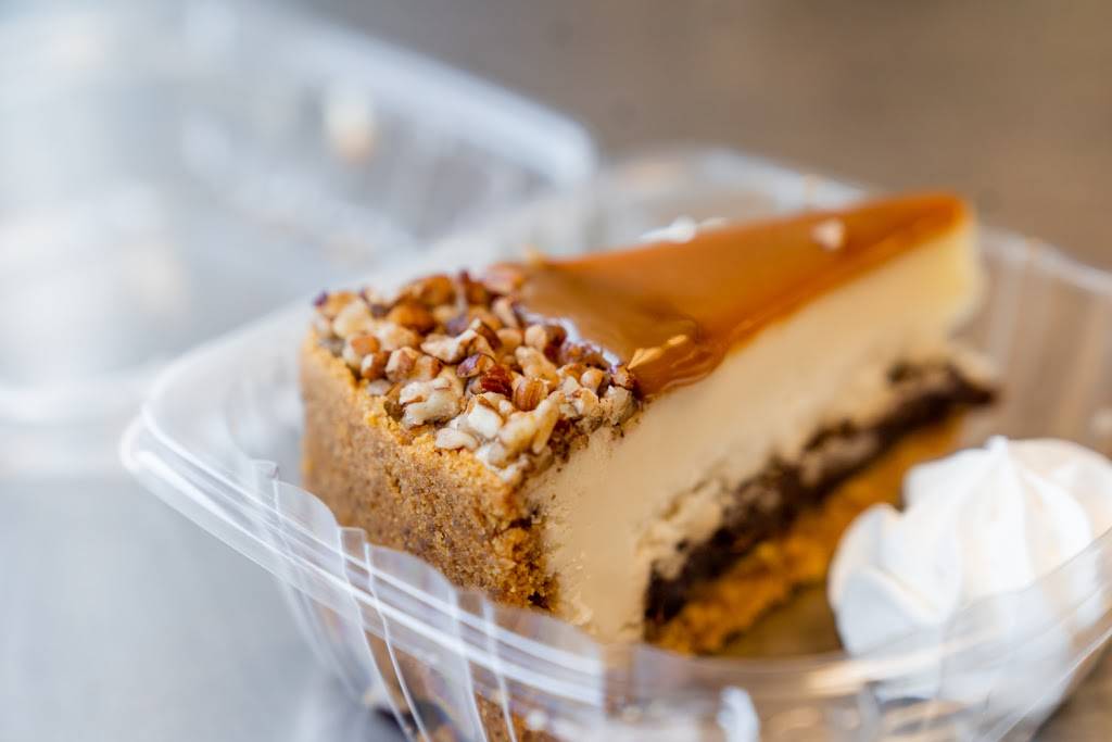 Purple Cow | restaurant | 1648 E Stone Dr, Kingsport, TN 37660, USA | 4232451707 OR +1 423-245-1707