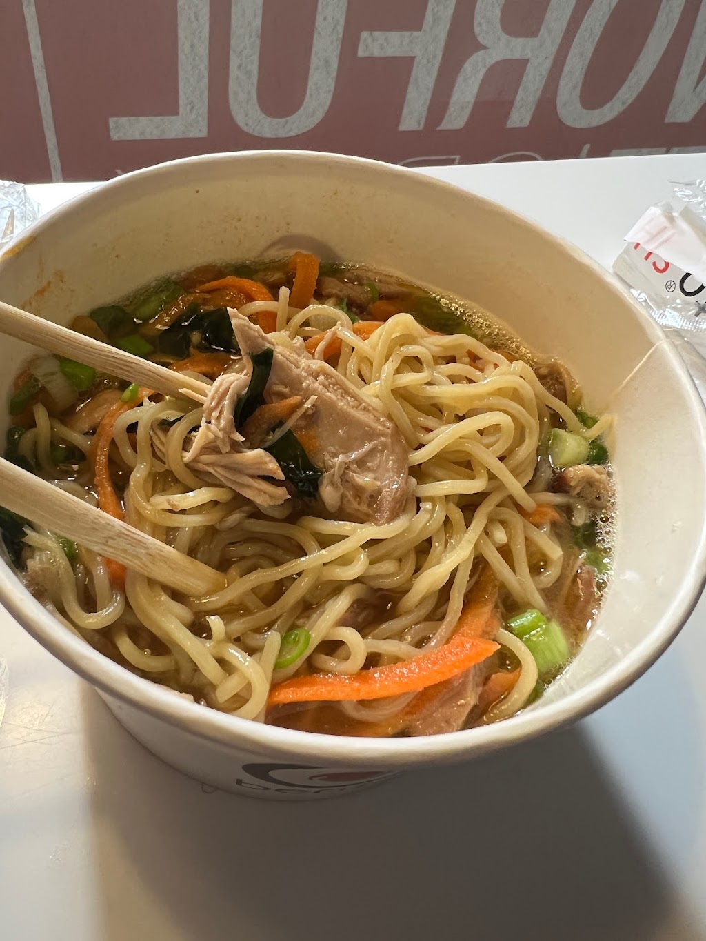 Bento Sushi | restaurant | 173 Broadway, New York, NY 10007, USA | 2124378744 OR +1 212-437-8744