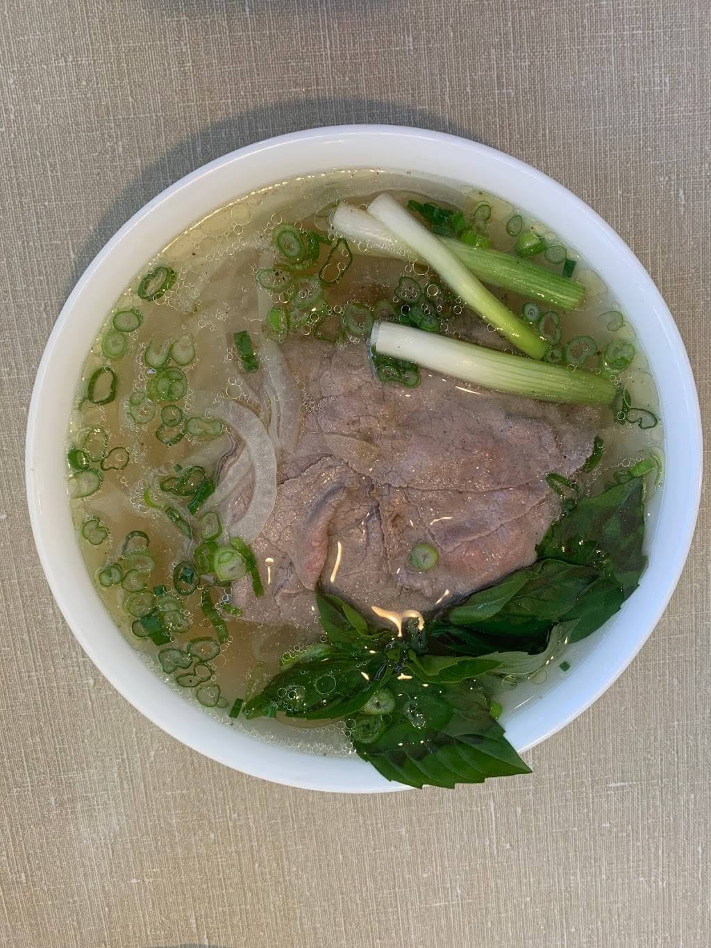 Pho Vo | restaurant | 2026 Williston Rd, South Burlington, VT 05403, USA | 8024972184 OR +1 802-497-2184