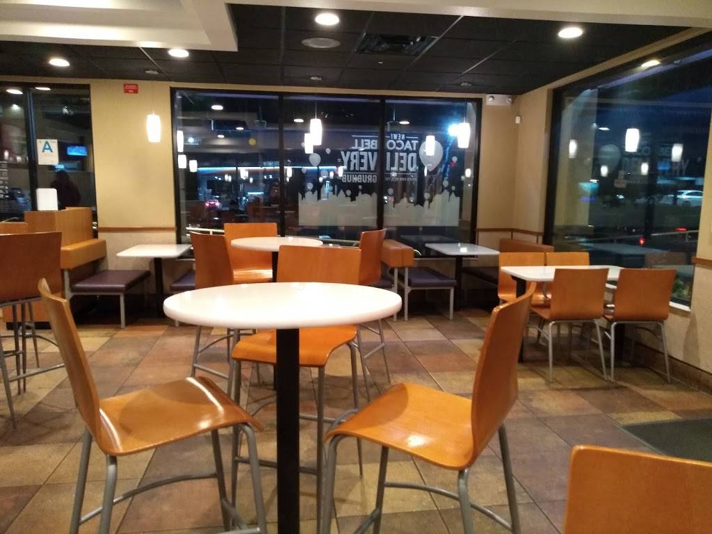 Taco Bell | meal takeaway | 15651 Sherman Way, Van Nuys, CA 91406, USA | 8187808492 OR +1 818-780-8492