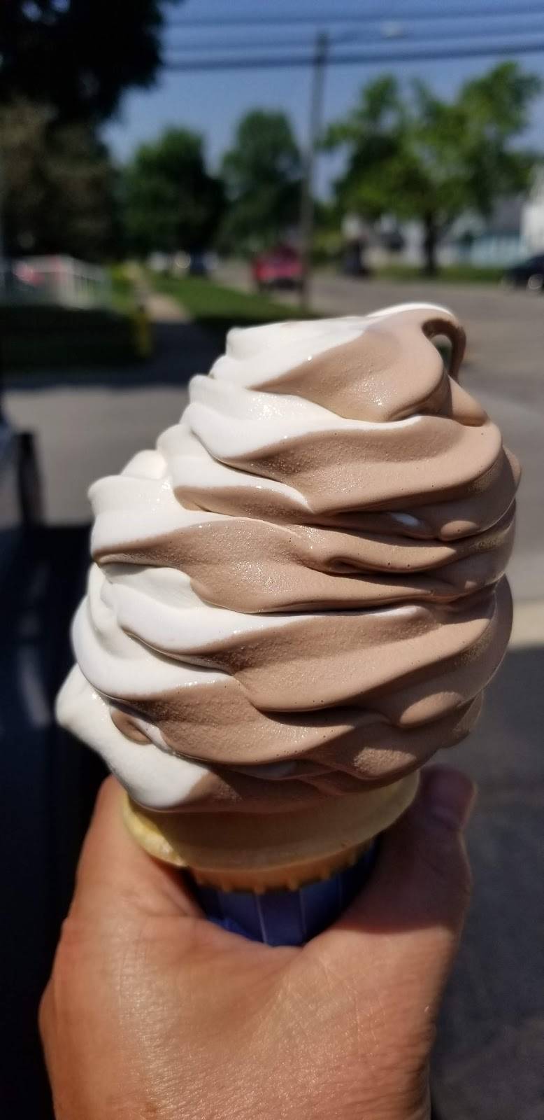 East End Double Dip | restaurant | 451 E Main St, Peru, IN 46970, USA | 7654723436 OR +1 765-472-3436