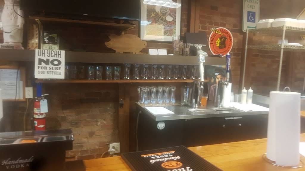 Slabbys Fun & Freedom | restaurant | 307 N Main St, Frankfort, IN 46041, USA | 7656706906 OR +1 765-670-6906