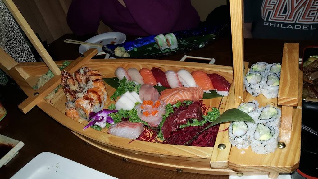 Sumo Sushi | restaurant | 141 US-130, Cinnaminson, NJ 08077, USA | 8563038888 OR +1 856-303-8888