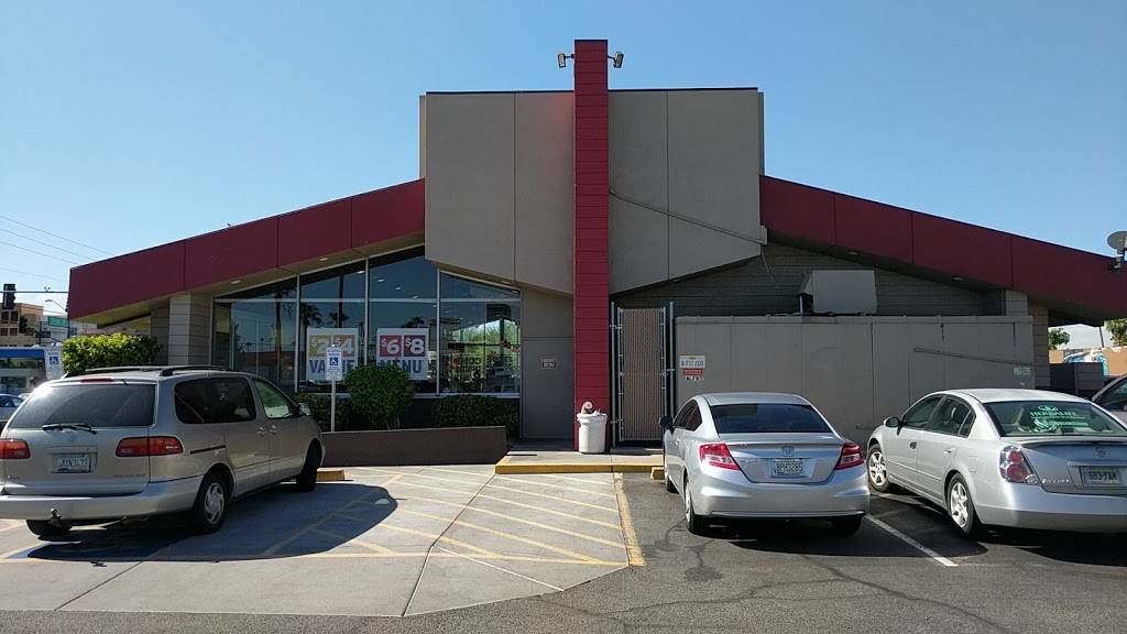 Dennys | restaurant | 5002 N 7th St, Phoenix, AZ 85014, USA | 6022797721 OR +1 602-279-7721