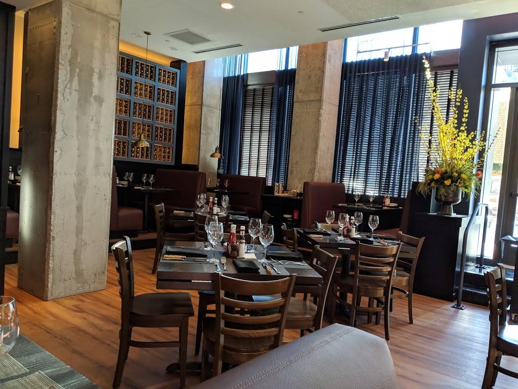 Pittsburgh Blue Steakhouse | restaurant | 10 E Center St, Rochester, MN 55904, USA | 5073612560 OR +1 507-361-2560