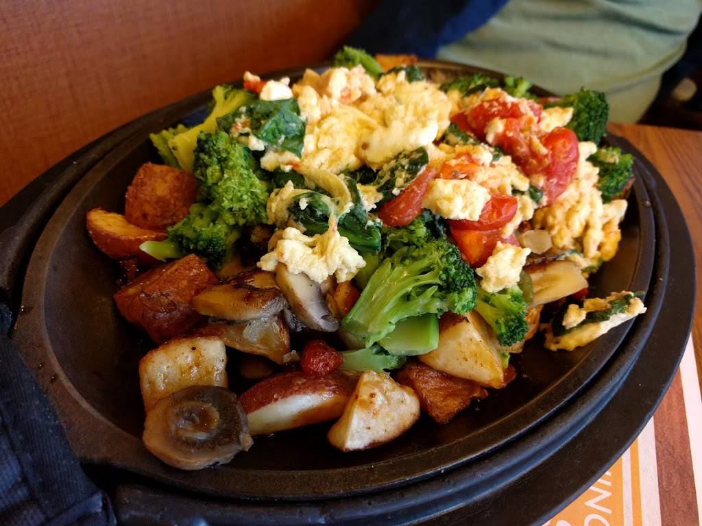 Dennys | restaurant | 16686 Bernardo Center Dr, San Diego, CA 92128, USA | 8584857011 OR +1 858-485-7011