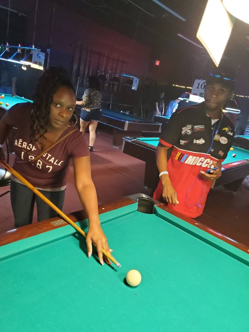 G And B Billiards And Sports Bar | restaurant | 1008 S Fort Hood St #7437, Killeen, TX 76541, USA | 2546162659 OR +1 254-616-2659