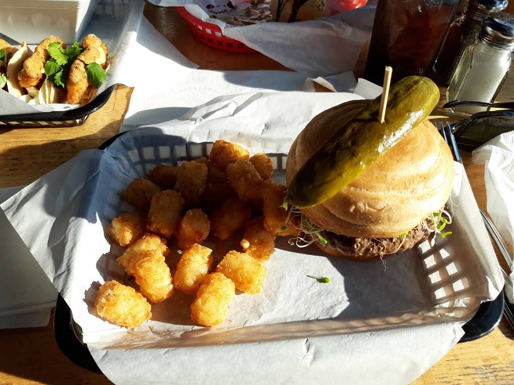 Roccos On the River | restaurant | 3249 Butte Slough Rd, Colusa, CA 95932, USA | 5304587837 OR +1 530-458-7837