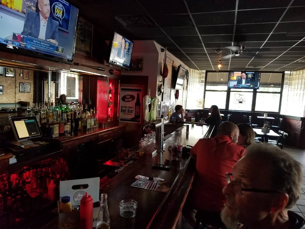 Big Corner Tavern | restaurant | 8405 Cermak Rd, North Riverside, IL 60546, USA | 7084475000 OR +1 708-447-5000