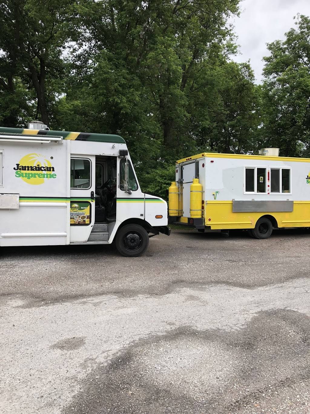 Jamaican Supreme Food Truck | restaurant | 469 Lime Kiln Rd, South Burlington, VT 05403, USA | 5187267162 OR +1 518-726-7162