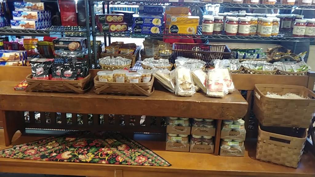 Ginos Italian Deli | restaurant | 4606 Verona Rd, Madison, WI 53711, USA | 6082731981 OR +1 608-273-1981