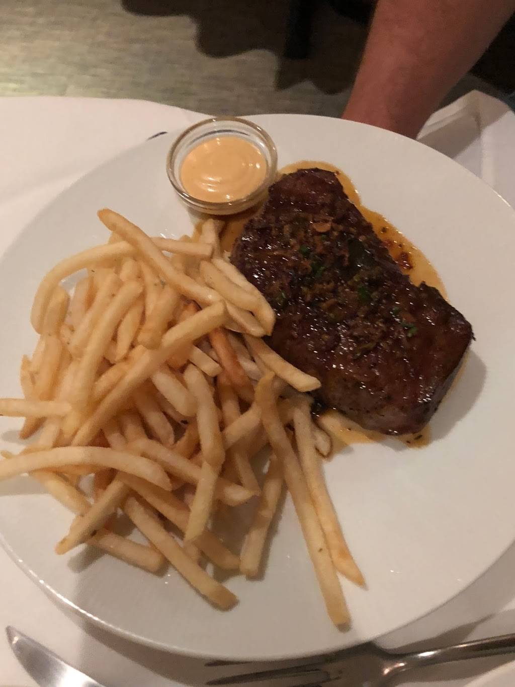 Paris 7th | restaurant | 3324 W 7th St, Fort Worth, TX 76107, USA | 8174895300 OR +1 817-489-5300