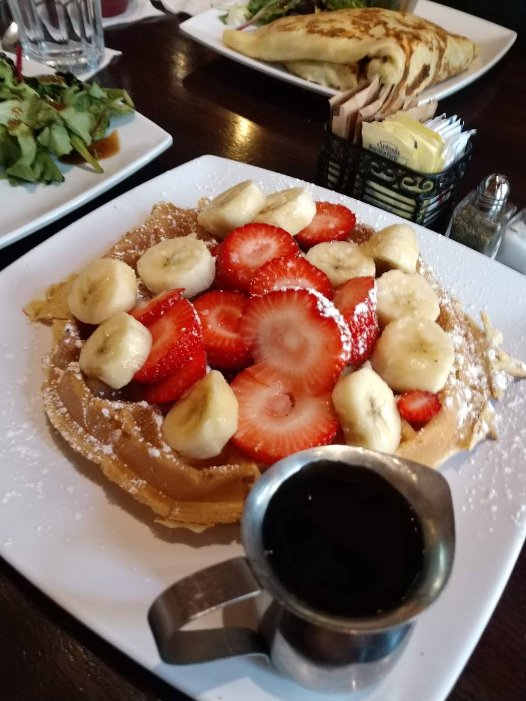 Iguana Cafe | restaurant | 517 N Halsted St, Chicago, IL 60642, USA | 3124320663 OR +1 312-432-0663