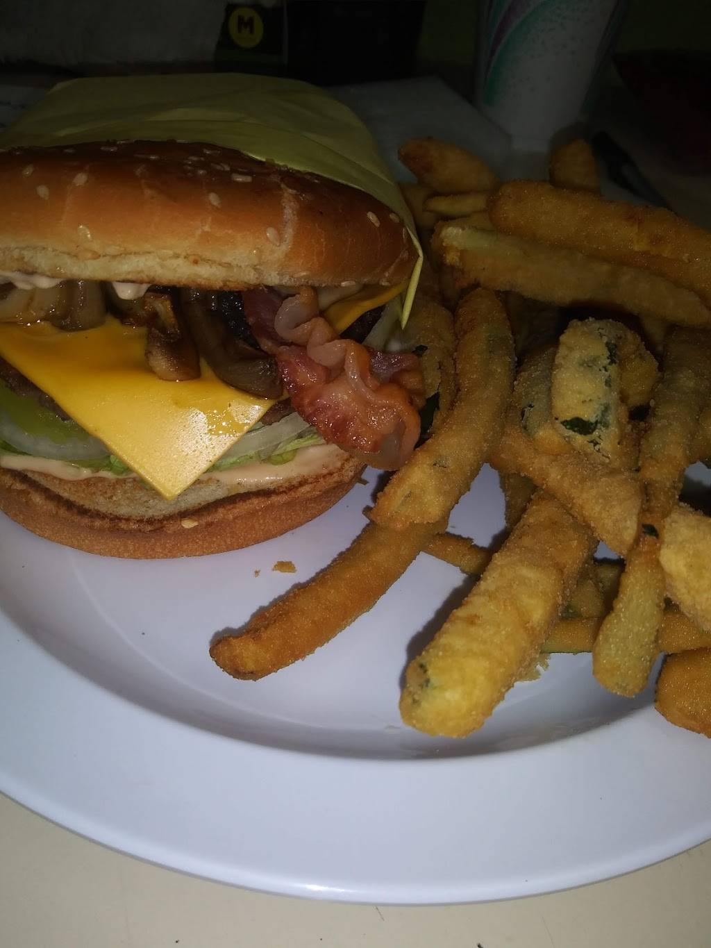 M & G Burgers | restaurant | 40134 170th St E E, Palmdale, CA 93591, USA | 6612644049 OR +1 661-264-4049