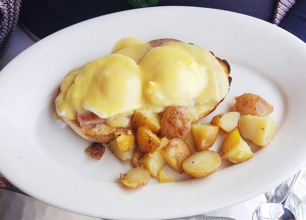 Nancys Cafe & Catering | meal takeaway | 1151 US-1, Cape Neddick, ME 03902, USA | 2073635557 OR +1 207-363-5557