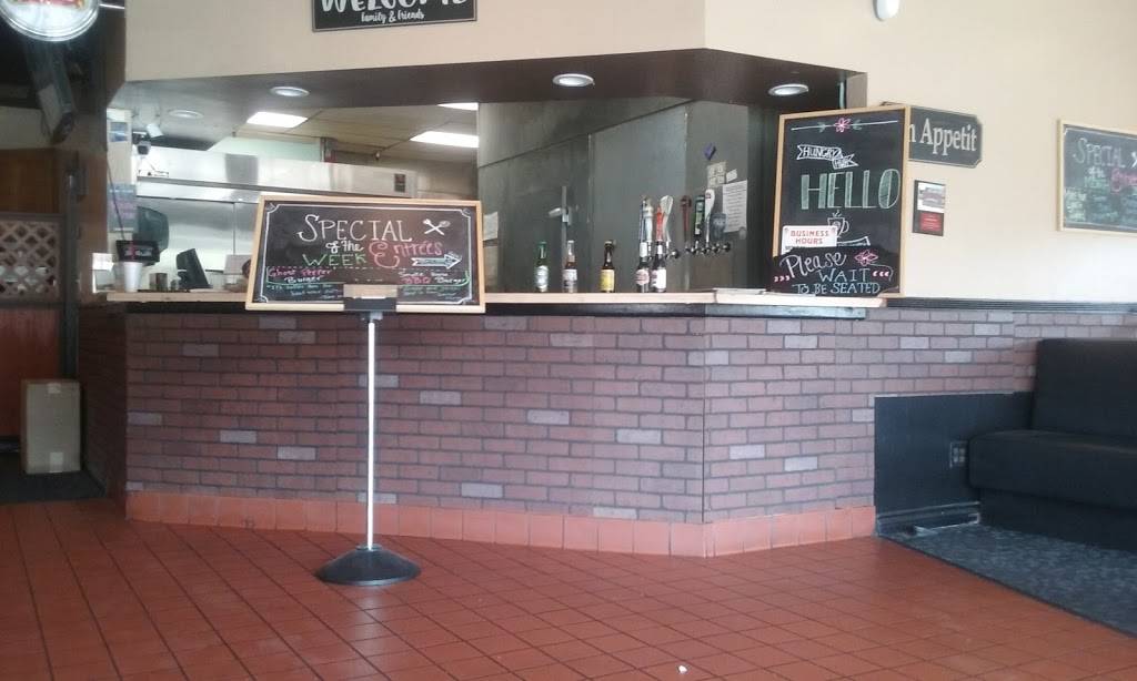 Landing Zone Cafe | restaurant | 19980 Grand Ave, Lake Elsinore, CA 92530, USA | 9516781872 OR +1 951-678-1872