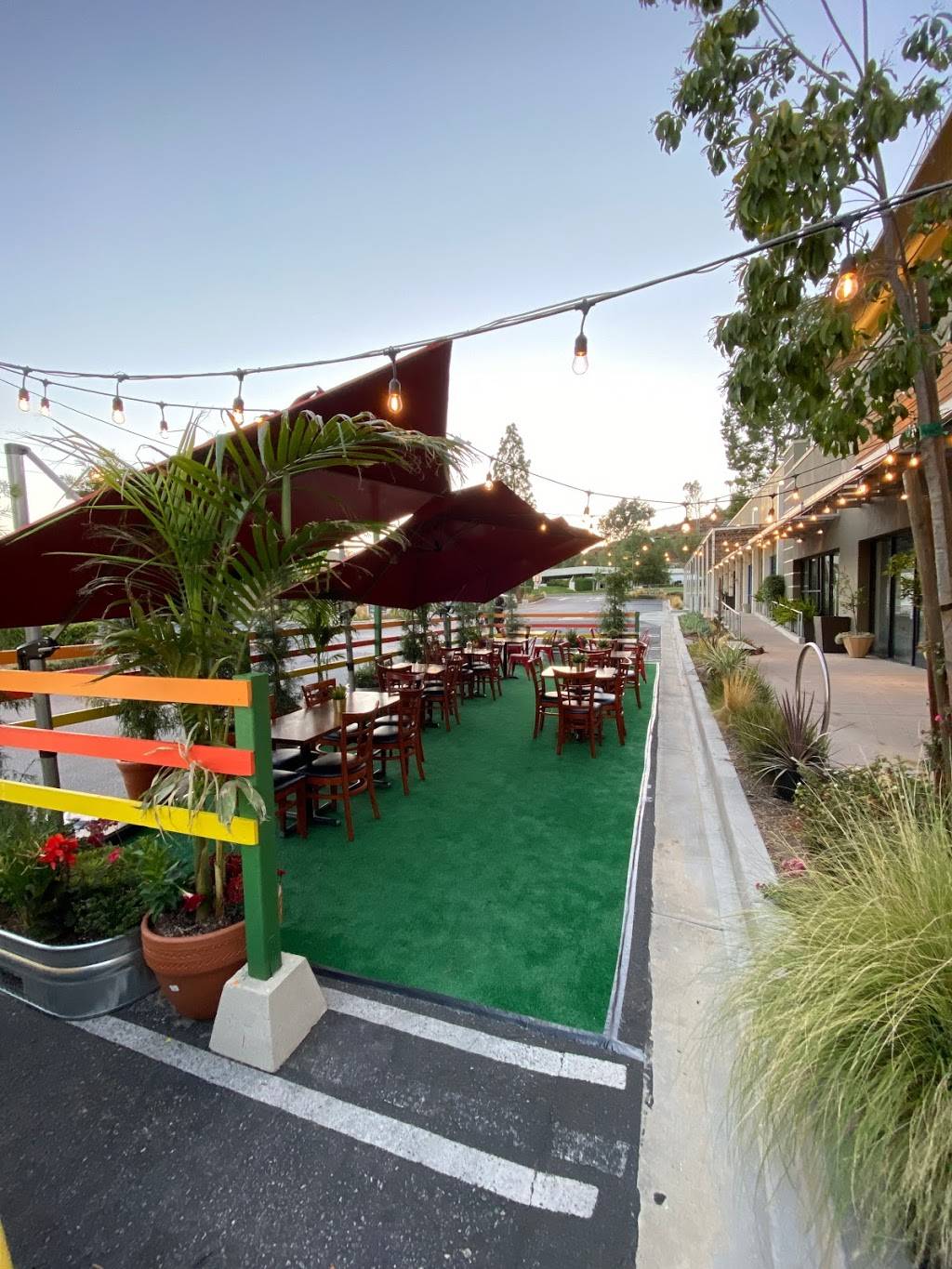 Milads Kitchen | restaurant | 30869 Thousand Oaks Blvd, Westlake Village, CA 91362, USA | 8185327218 OR +1 818-532-7218