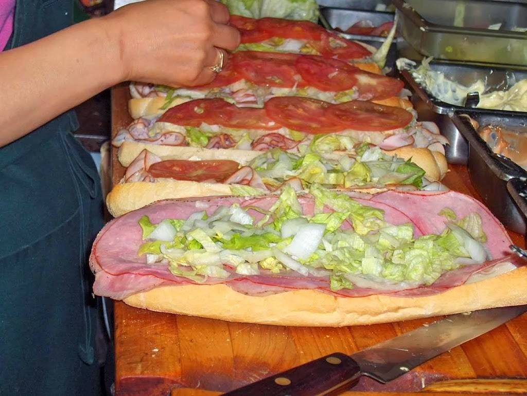 Webers Deli | restaurant | 6732 Elmwood Ave, Philadelphia, PA 19142, USA | 2153657845 OR +1 215-365-7845