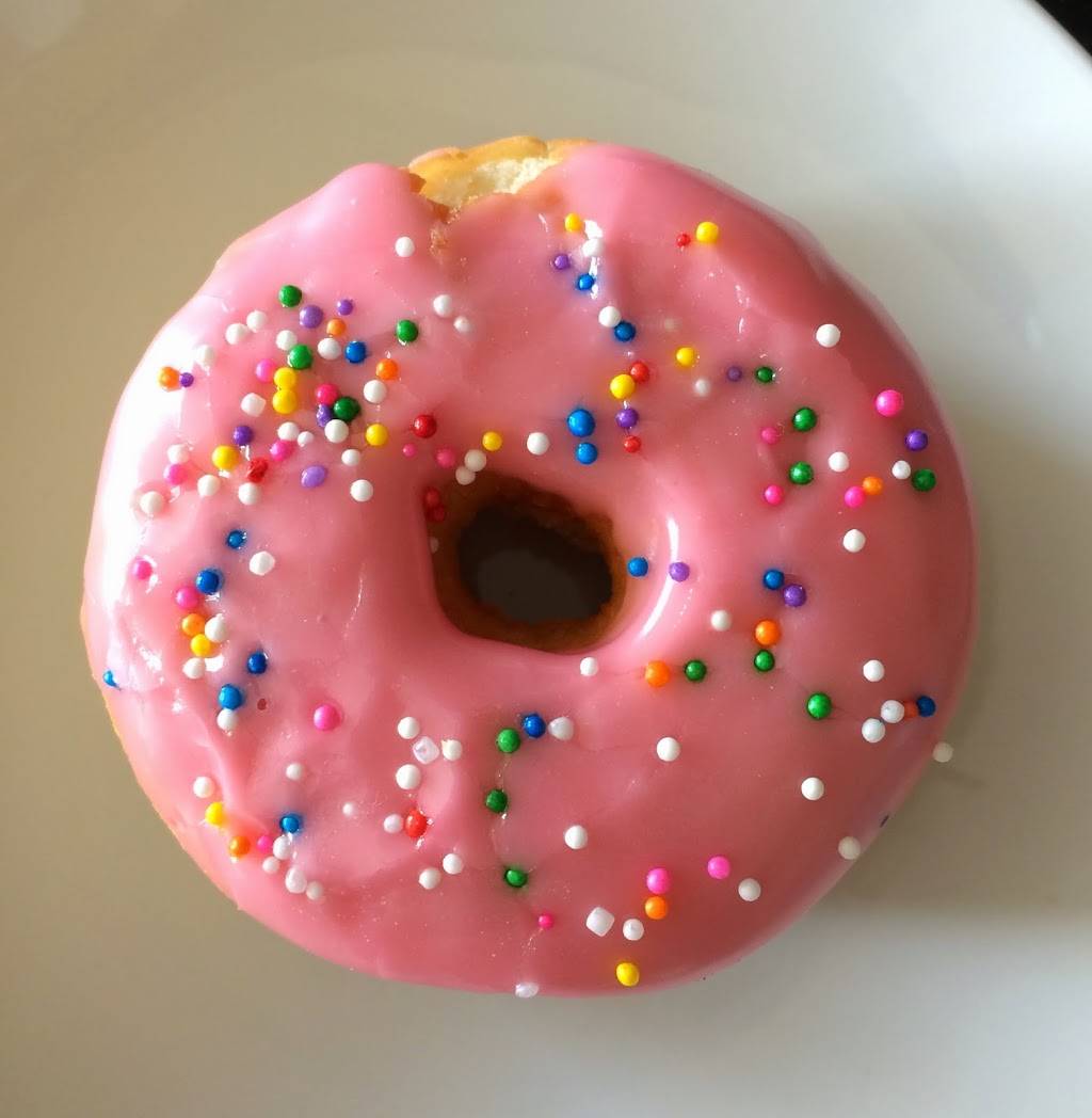 Tim Hortons | restaurant | 21725 Pontiac Trail, Lyon Charter Twp, MI 48178, USA | 2486679561 OR +1 248-667-9561