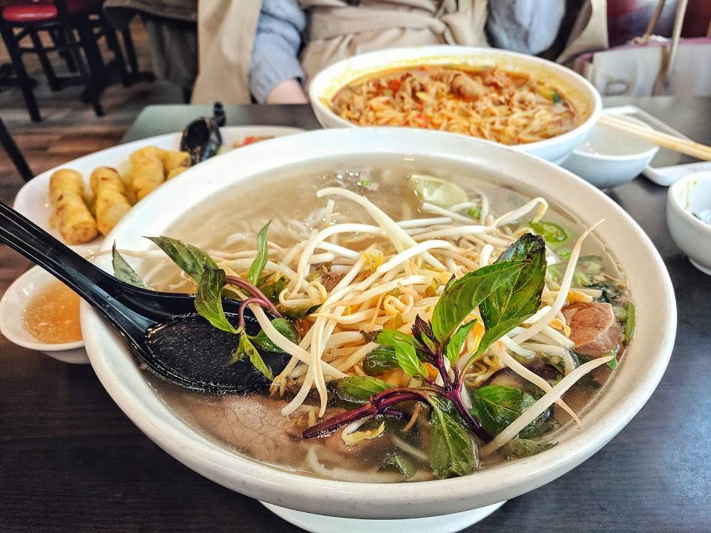 Green Lemon Grass | restaurant | 9425 Leslie St, Richmond Hill, ON L4B 3N7, Canada | 9055085328 OR +1 905-508-5328