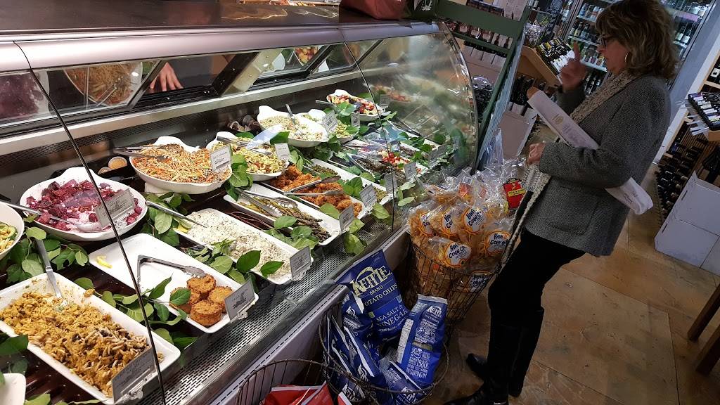 Oakville Grocery | restaurant | 124 W Matheson St, Healdsburg, CA 95448, USA | 7074333200 OR +1 707-433-3200