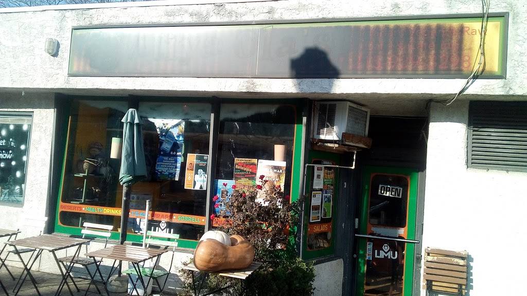 Atiya Olas Spirit First Foods | restaurant | 310 S 48th St, Philadelphia, PA 19143, USA | 2159393298 OR +1 215-939-3298