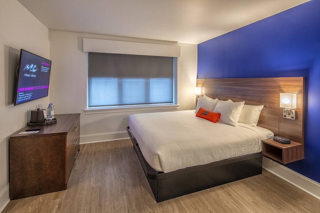 Scholar Hotel Syracuse | restaurant | 1060 E Genesee St, Syracuse, NY 13210, USA | 3154764212 OR +1 315-476-4212