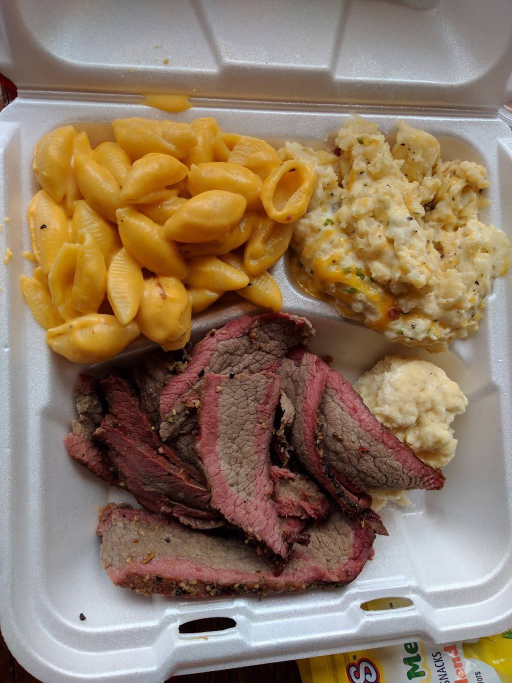 Hotel Hickman Chuckwagon BBQ | restaurant | 8050 Main St, Dexter, MI 48130, USA | 7346466261 OR +1 734-646-6261