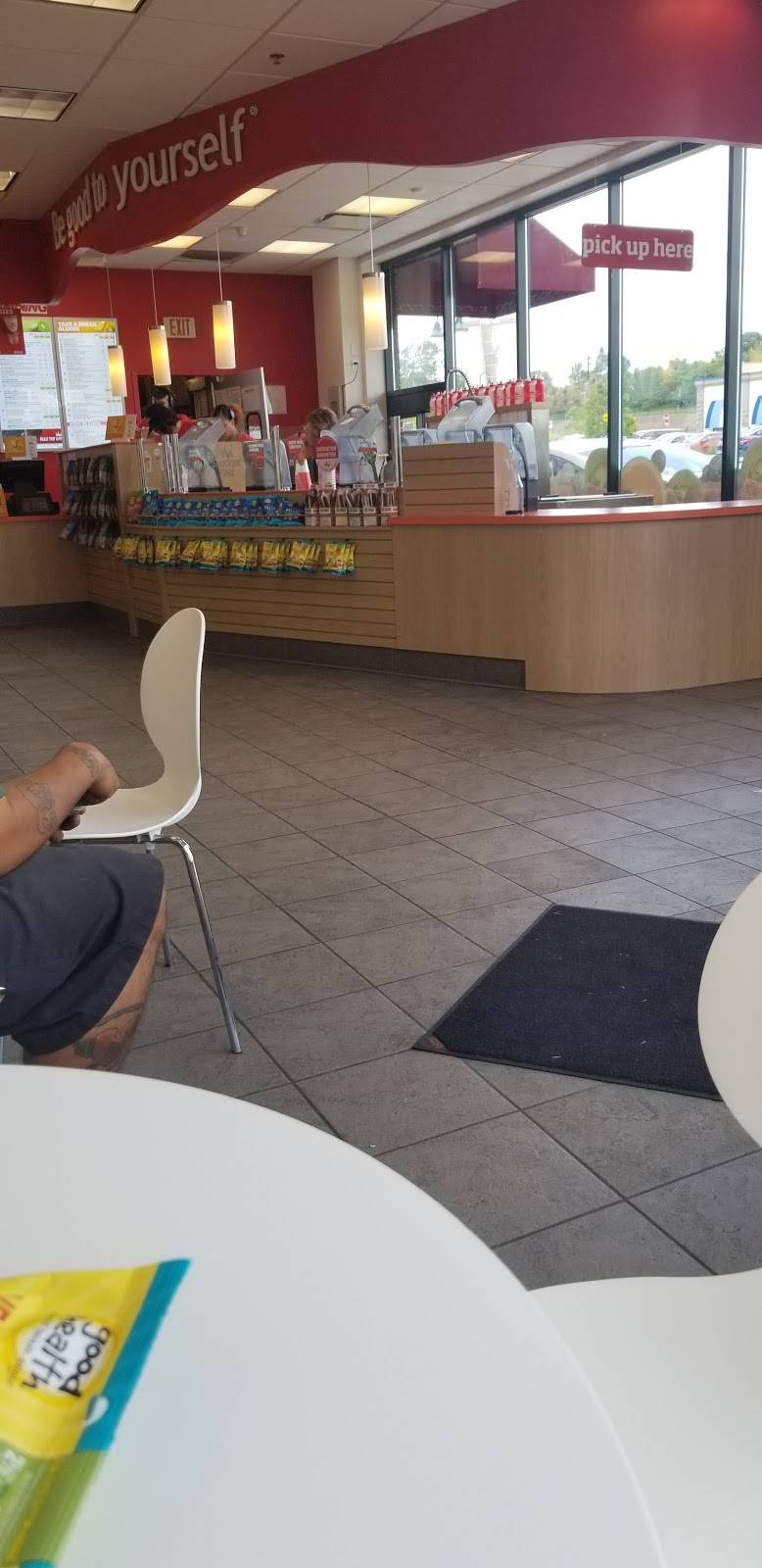 Smoothie King | meal delivery | 6368 N Cosby Ave, Kansas City, MO 64151, USA | 8167465464 OR +1 816-746-5464