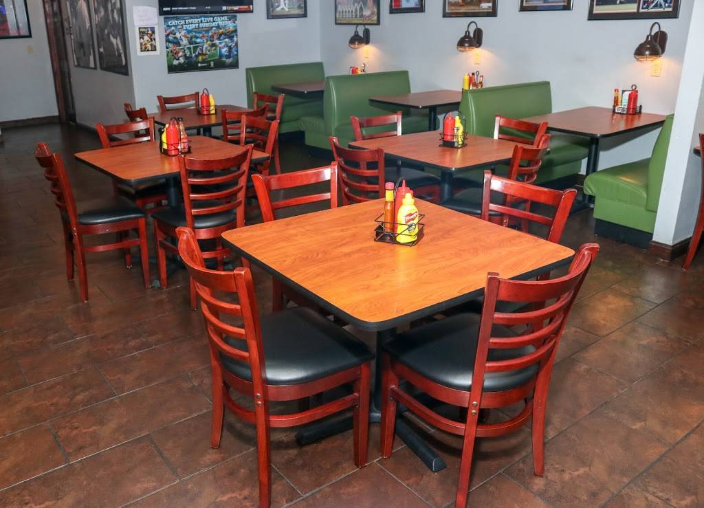 Scottini’s Sports Bar and Grille | restaurant | 7604 Reading Rd, Cincinnati, OH 45237, USA | 5137610245 OR +1 513-761-0245