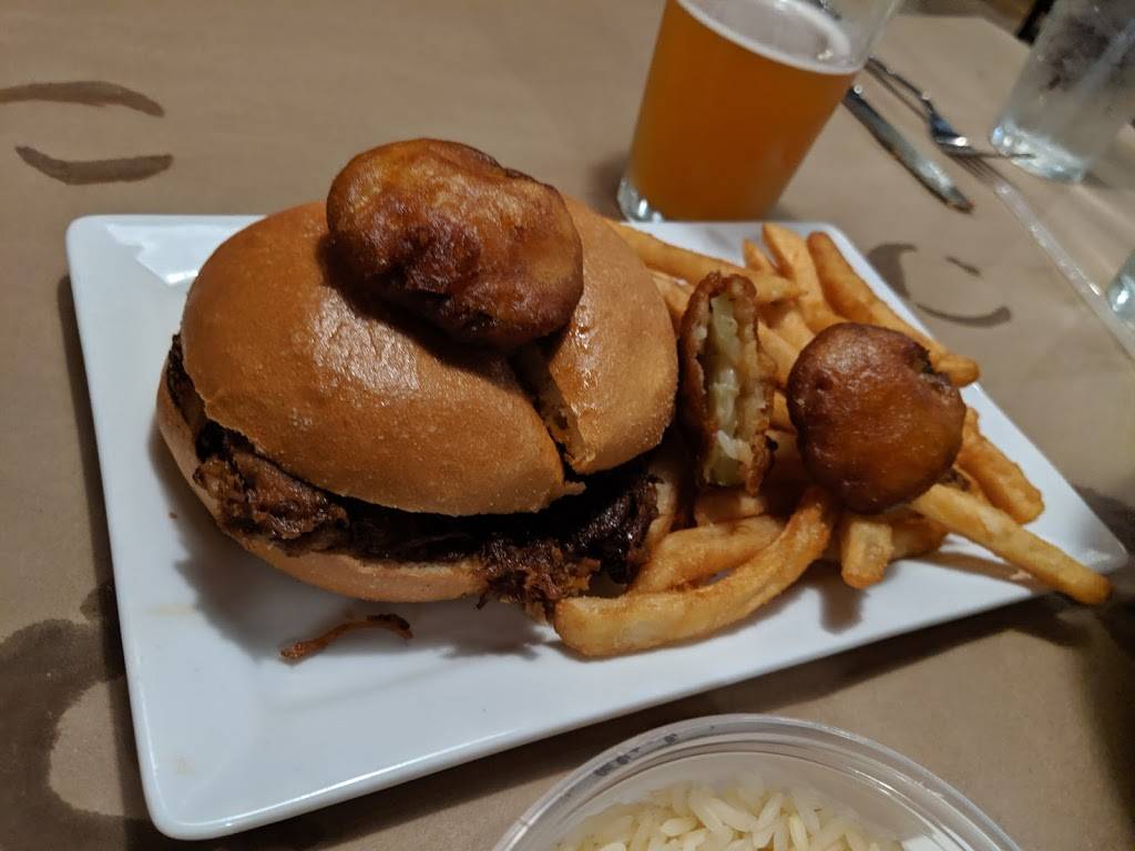 Firehouse Tap & Grille | restaurant | 875 Park Ave, Meadville, PA 16335, USA | 8147243646 OR +1 814-724-3646