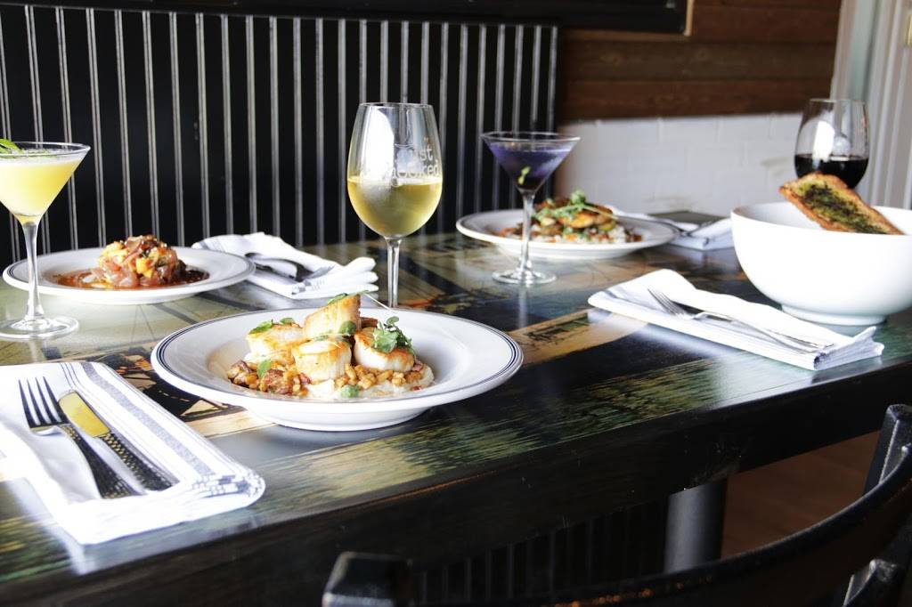 Just Hooked | restaurant | 1500 Coastal Hwy #1, Fenwick Island, DE 19944, USA | 3025810098 OR +1 302-581-0098