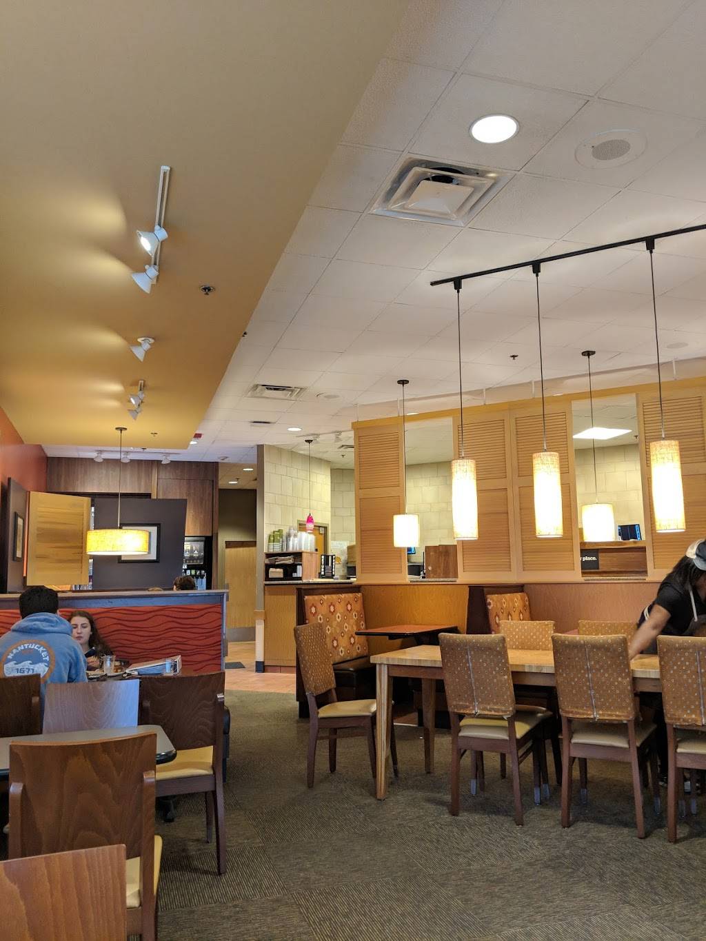 Panera Bread | bakery | 7 Colby Ct, Bedford, NH 03110, USA | 6036410500 OR +1 603-641-0500