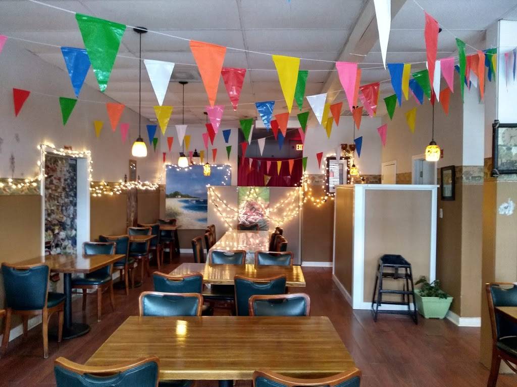 Thai For You | restaurant | 647 US-1 #7, York, ME 03909, USA | 2073518590 OR +1 207-351-8590