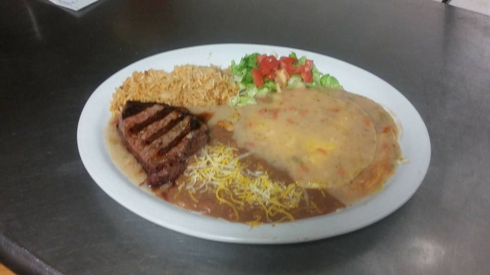 Gils Taste of Taos | restaurant | 1601 E Bell Rd, Phoenix, AZ 85022, USA | 6024107945 OR +1 602-410-7945