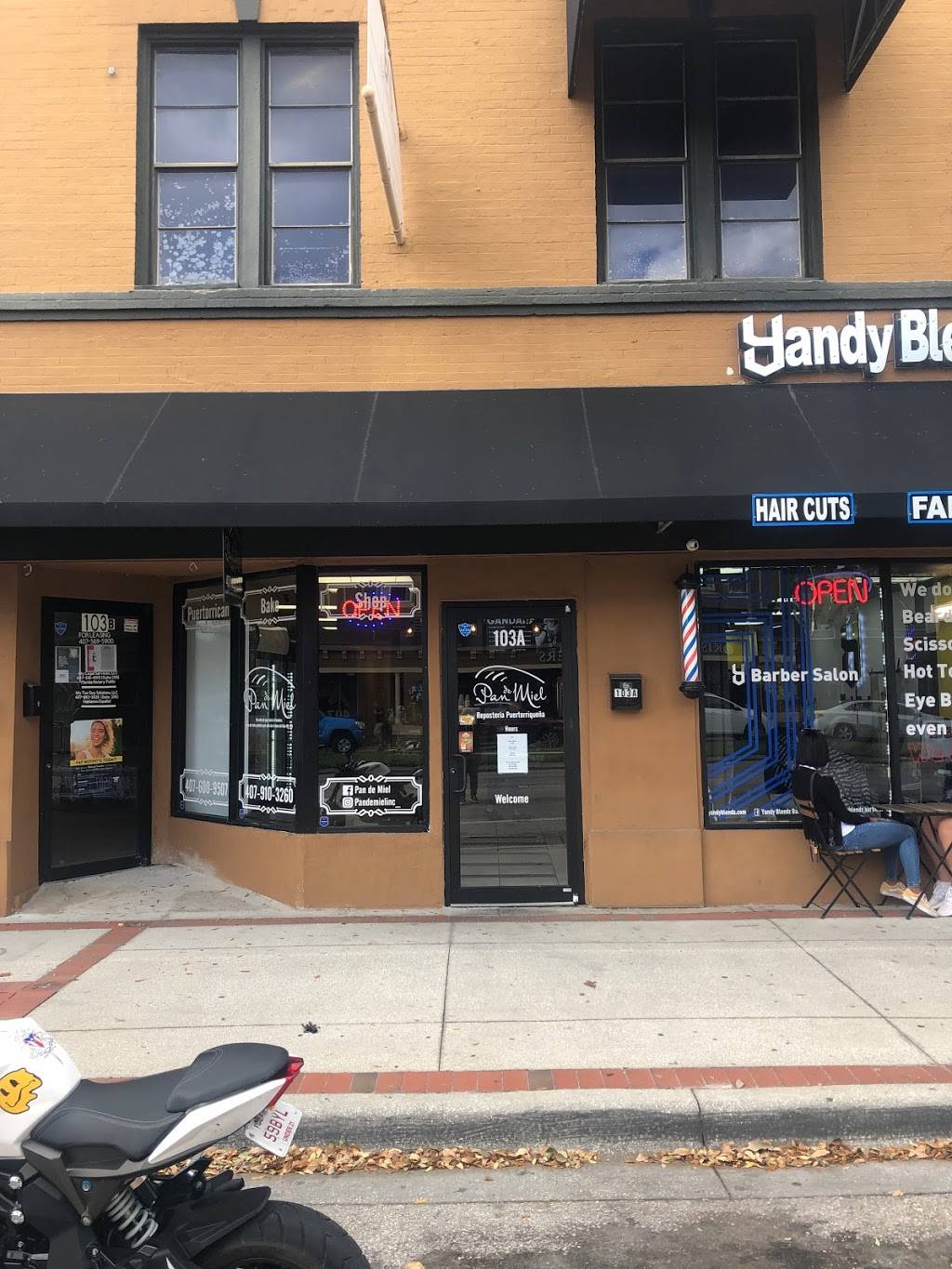 Pan de Miel | restaurant | 5805 W Irlo Bronson Memorial Hwy, Kissimmee, FL 34746, USA | 4074837116 OR +1 407-483-7116