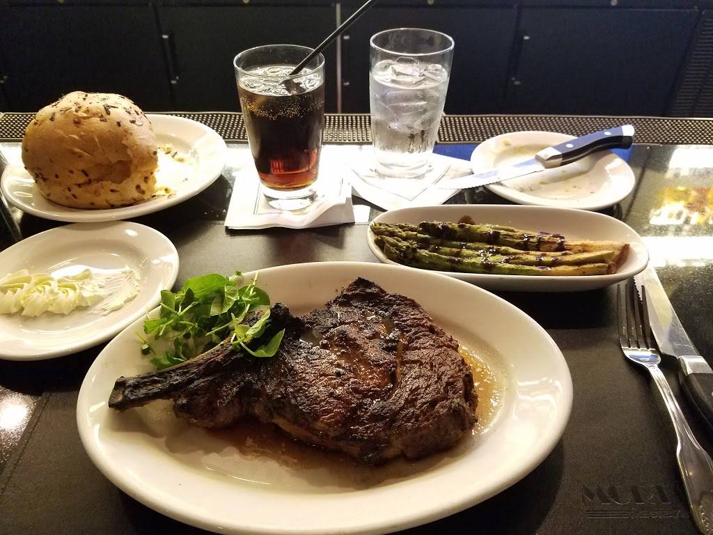 Mortons The Steakhouse | restaurant | 1751 Freedom Dr, Naperville, IL 60563, USA | 6305771372 OR +1 630-577-1372