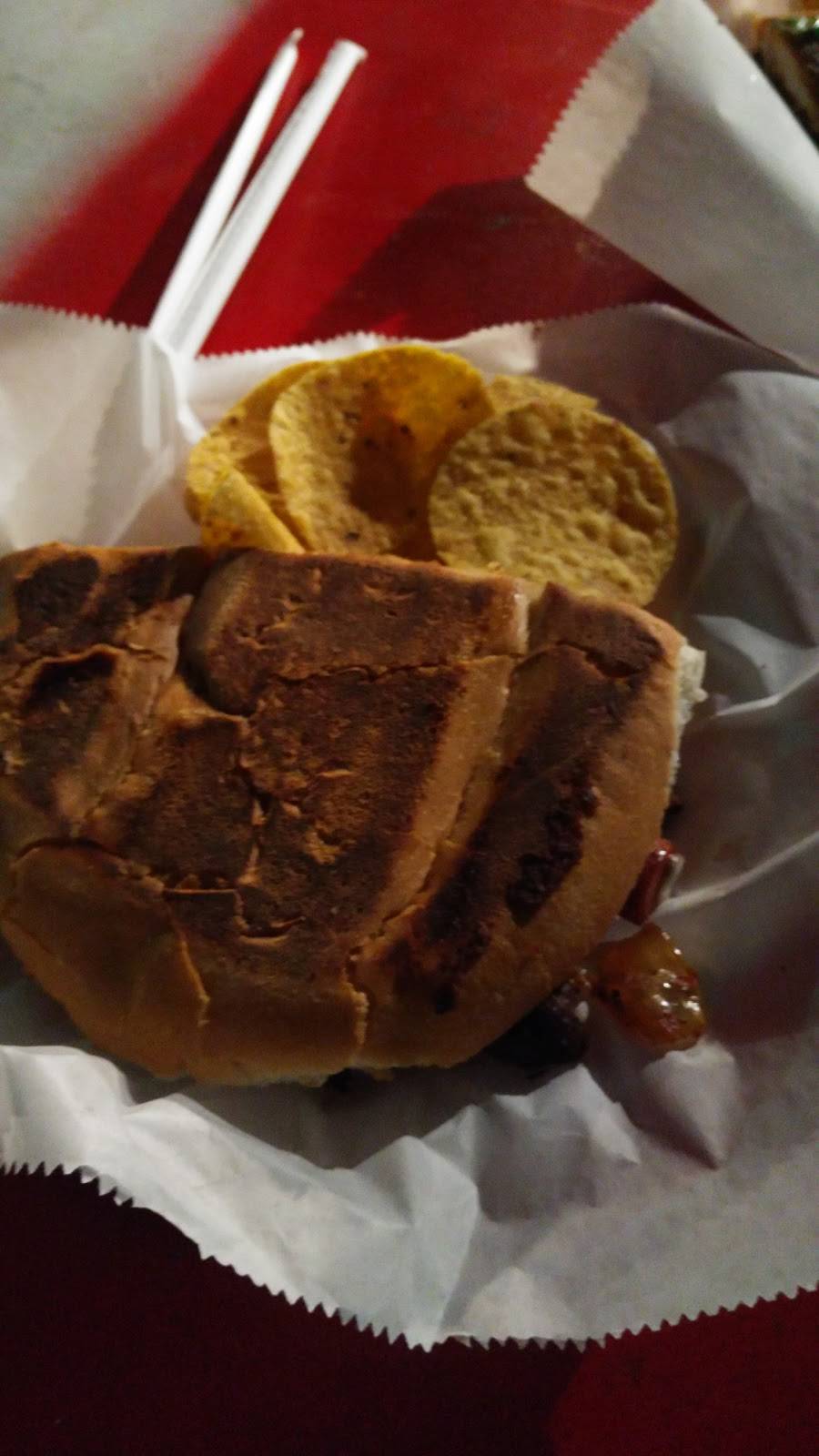 El Chilango Mexican Grill | restaurant | 19560 Frederick Rd, Germantown, MD 20876, USA | 2404831517 OR +1 240-483-1517