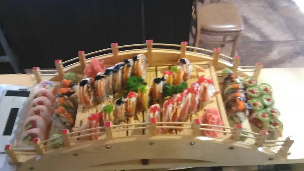 Domo Sushi Bar & Japanese Cuisine | restaurant | 13440 Palm Dr, Desert Hot Springs, CA 92240, USA | 7602882010 OR +1 760-288-2010