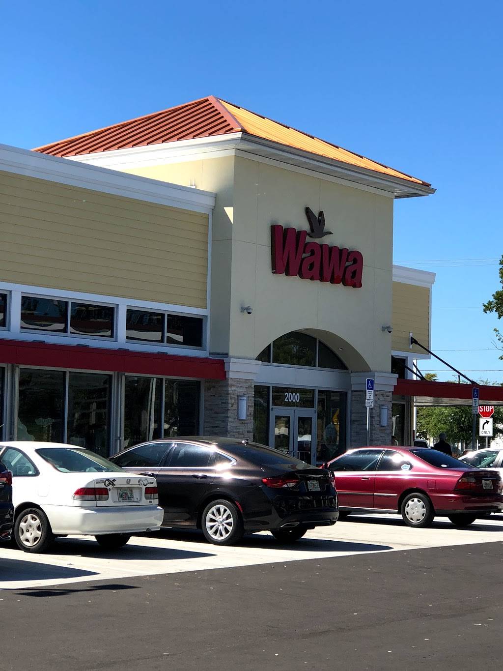 Wawa | cafe | 2000 FL-7, Margate, FL 33063, USA | 7542294052 OR +1 754-229-4052