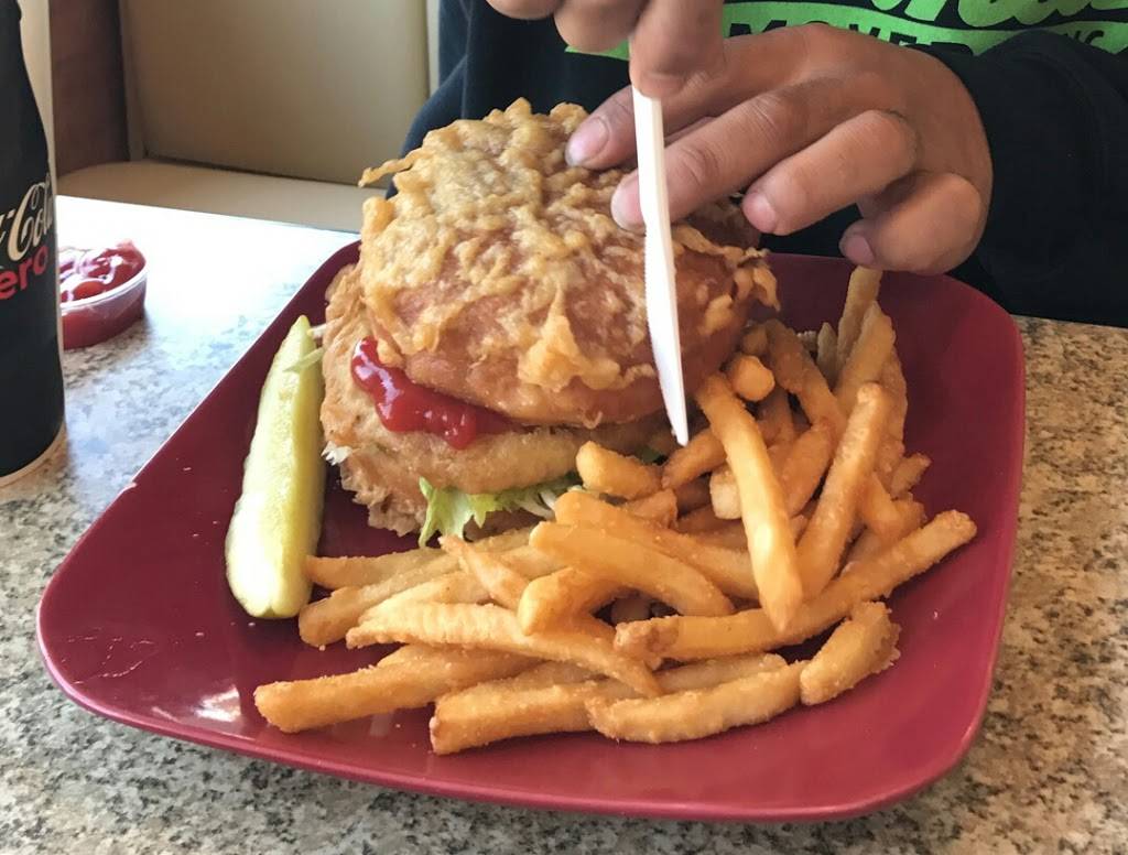 Big Deal Burgers & Custard | restaurant | 1440 S 84th St, West Allis, WI 53214, USA | 4147744000 OR +1 414-774-4000