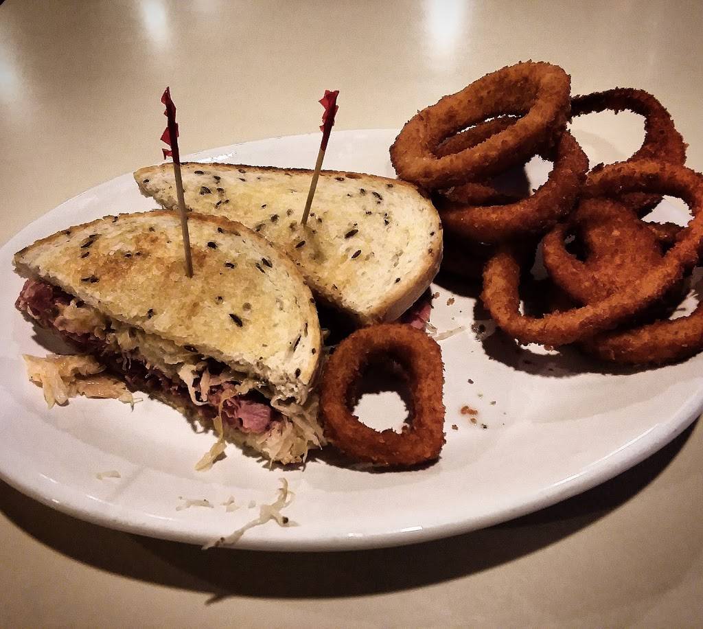 Grill & Skillet Diner | restaurant | 2924 E Main St, Columbus, OH 43209, USA | 6142311702 OR +1 614-231-1702