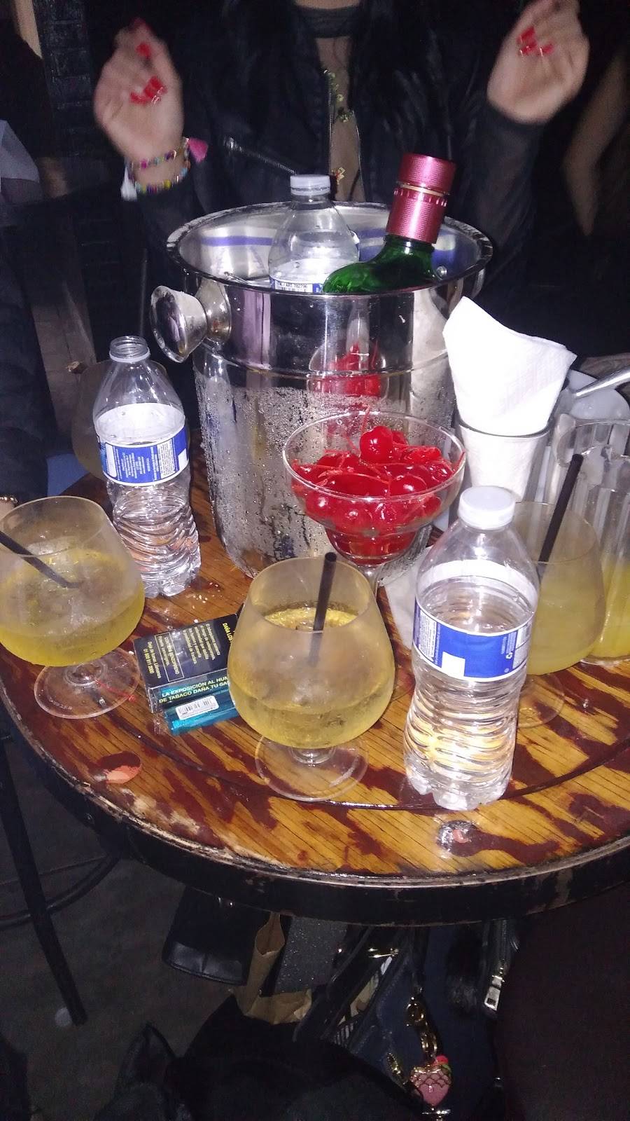 cheers bar and grill | restaurant | Blvrd Gral Rodolfo Sánchez Taboada 10291, Zona Urbana Rio Tijuana, 22010 Tijuana, B.C., Mexico | 016646866377 OR +52 664 686 6377