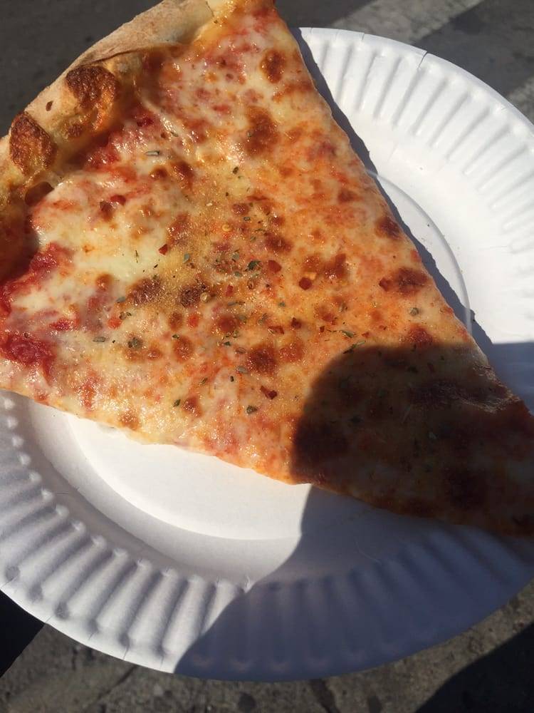 Korner Pizza | restaurant | 226 Church Ave # 1, Brooklyn, NY 11218, USA | 7188533755 OR +1 718-853-3755