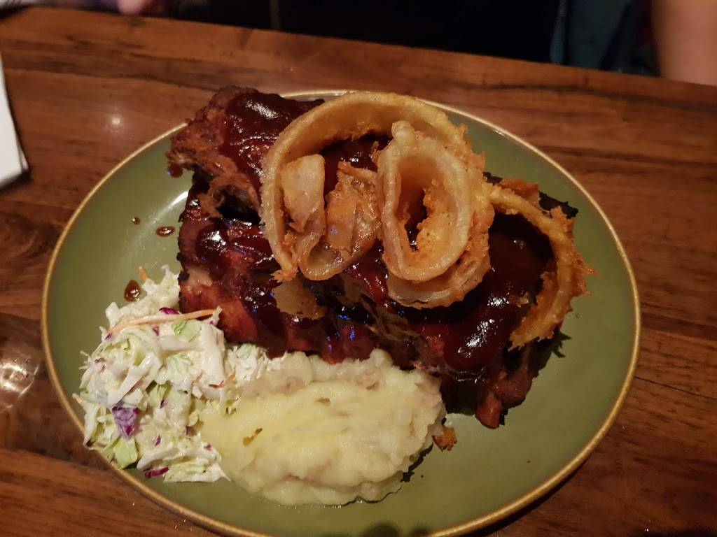 Fiftyfifty Brewing Co | restaurant | 11197 Brockway Rd Suite 1, Truckee, CA 96161, USA | 5305872337 OR +1 530-587-2337